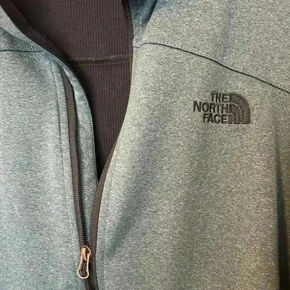 North Face Soft Shell Men Jacket - image 2